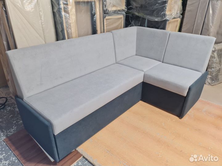 Кухонный уголок со спальным местом