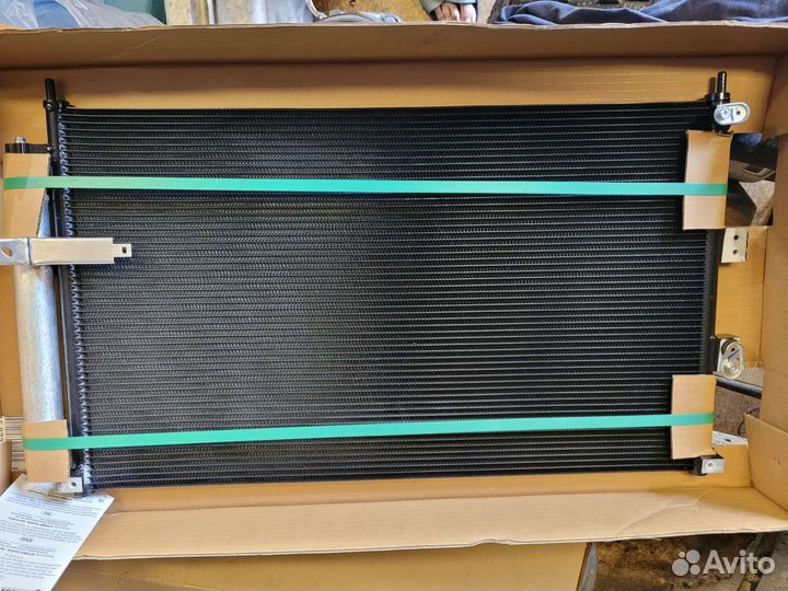Радиатор кондиционера Хонда Цивик 1.6/1.8