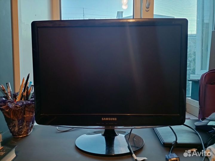 Монитор Samsung