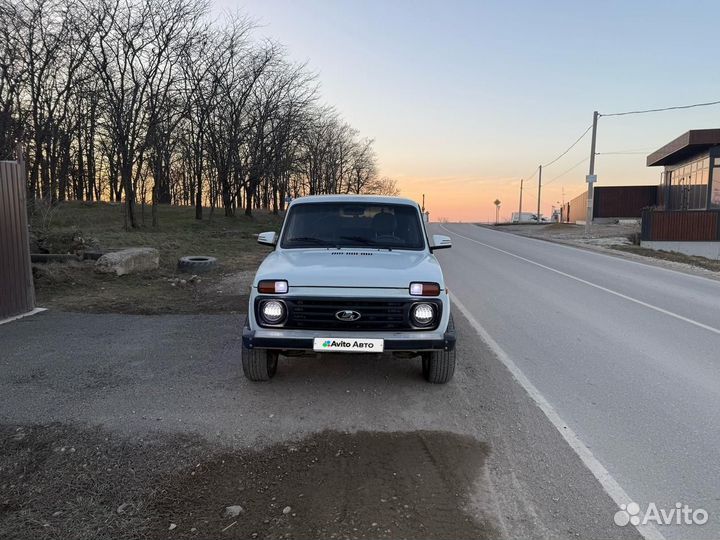 LADA 4x4 (Нива) 1.7 МТ, 1998, 230 000 км