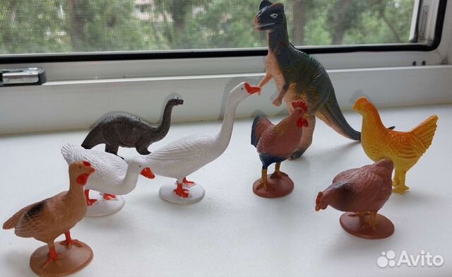 Игрушки из пластика