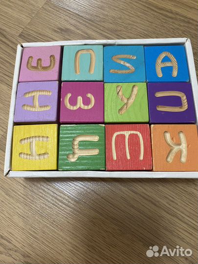 Развивающие игрушки для малышей