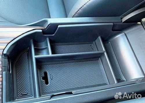 Органайзер Toyota Camry v70, v75