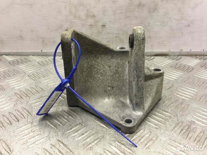 Кронштейн гидроусилителя Nissan Almera Qg18de