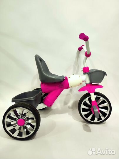 Детский трехколесный велосипед