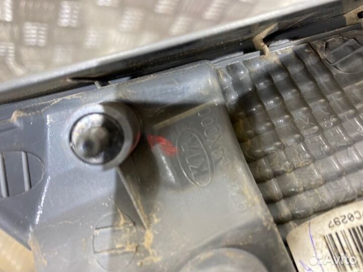 Фонарь задний левый Kia Rio 3