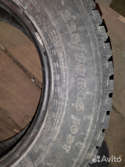 Nokian Tyres Nordman 5 SUV 225 R16