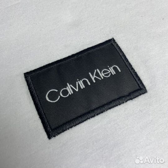 Футболка calvin klein