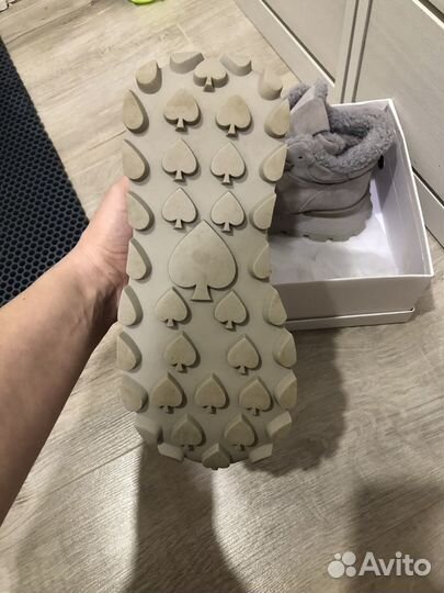 Ботинки женские зимние 39 размера новые