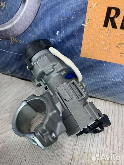 Замок зажигания Hyundai solaris 2