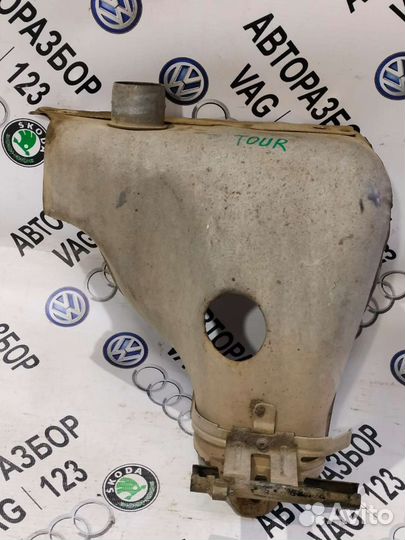 Тепловой экран коллектора Шкода Октавия тур А4