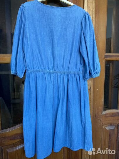 Джинсовое платье новое 44 размер