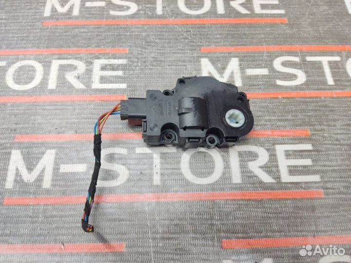 Привод заслонки отопителя Bmw X5 E70 N62B48B 2007