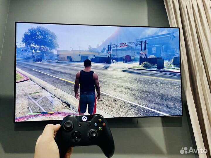 Xbox one / 2 геймпада / GTA 5