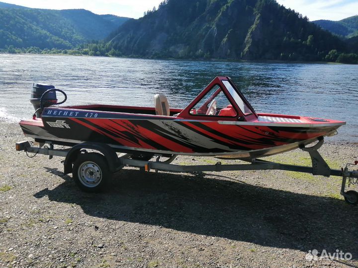 Продам лодку Негнет 470