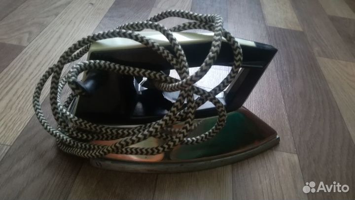 Утюг ут-1000-1.2.220, подставка для утюга