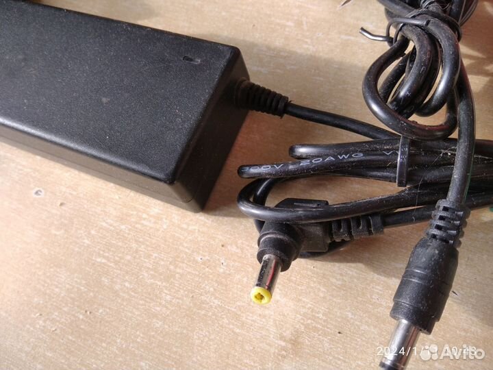 Блок питания 12V 5A