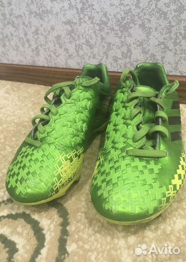 Детские футбольные бутсы adidas predator