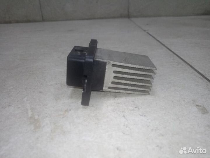 Резистор отопителя Kia Sorento XM 2009-2020