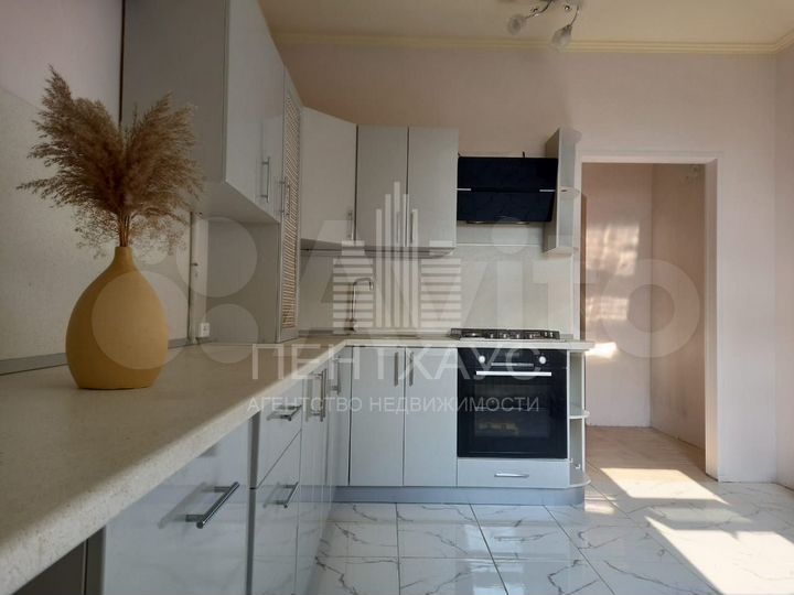 2-к. квартира, 53,1 м², 4/4 эт.