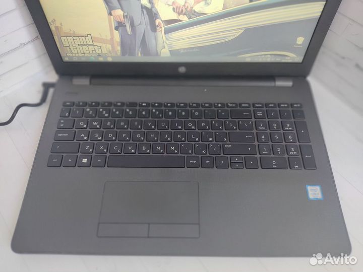Мощный ноутбук HP SDD/8gb/ i5-7200U