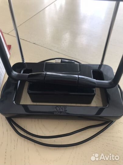 Антена комнатная для цифравого тв