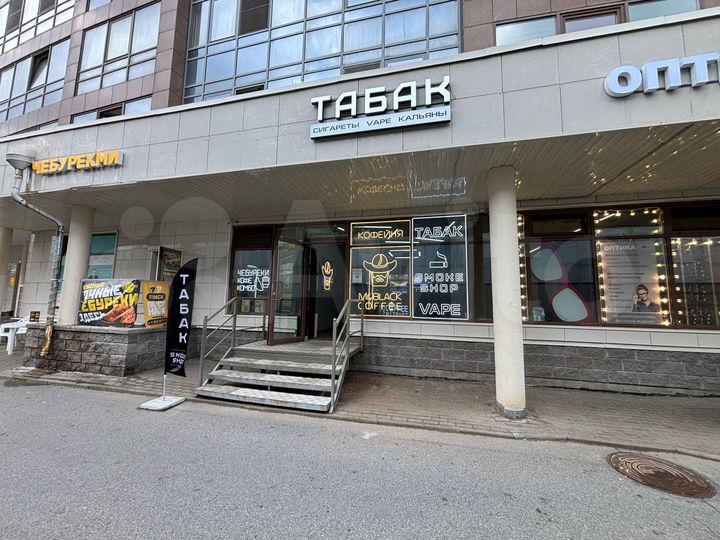 Витрины Трафик Рядом Поликлиника 33м2