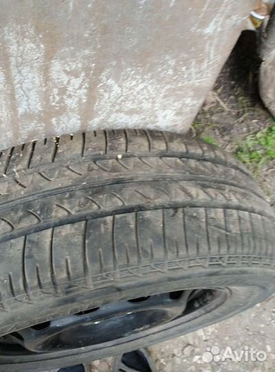 Bridgestone B250 195/65 R15 34N