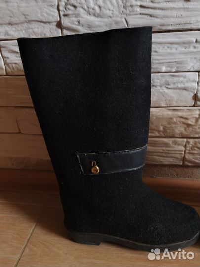 Валенки с резиновой подошвой