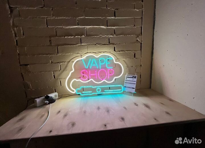 Рекламная вывеска неон