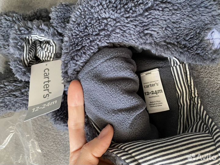 Шапочка и рукавички Carters