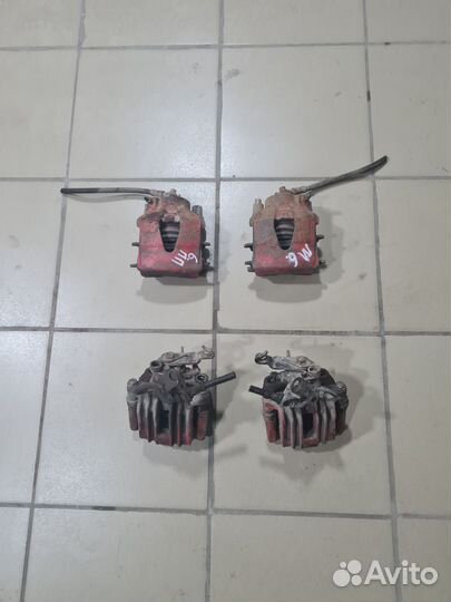 Суппорт тормозной Skoda Octavia a5