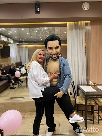 Поздравление от Артура Пирожкова (аниматор)