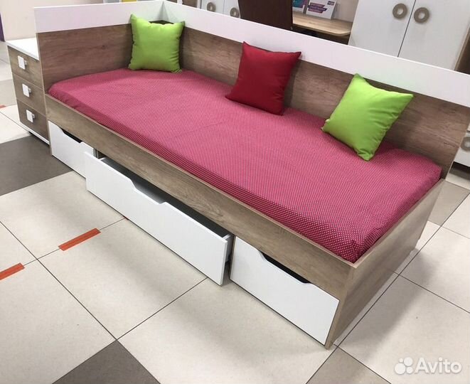 Детская кровать угловая 90х200