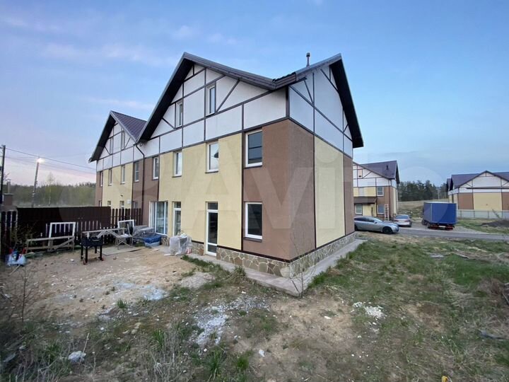 Таунхаус 125 м² на участке 2,1 сот.