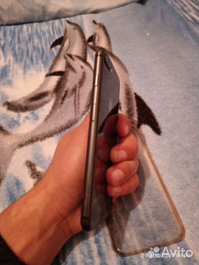 iPhone 8 plus 64gb черный