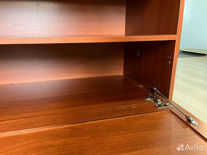 Комоды и тумбы