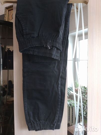 Джинсы женские