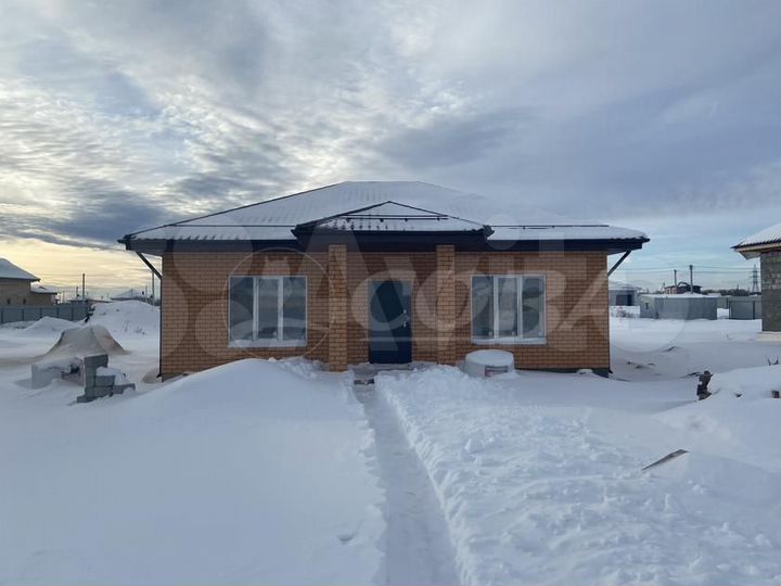 Коттедж 96 м² на участке 8 сот.