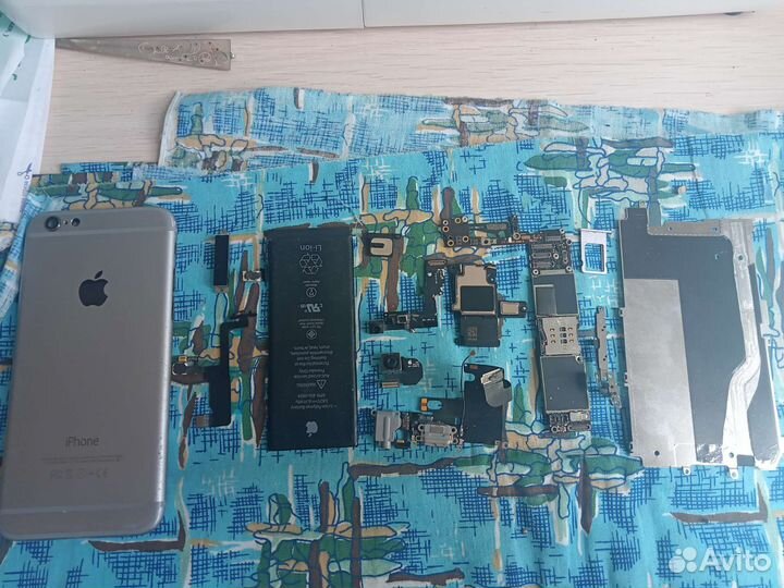 Запчасти iPhone 6/6s