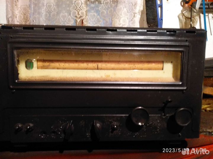 Радиоприемник ретро