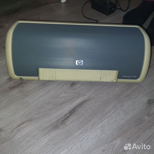 Цветной Струйный принтер hp deskjet 3745