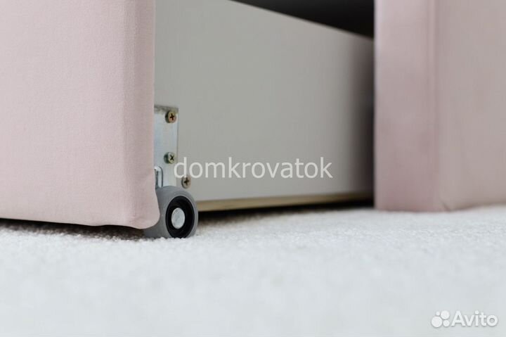 Кровать мягкая Sabrina