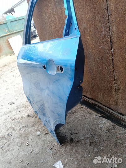 Дверь задняя левая Renault Kaptur