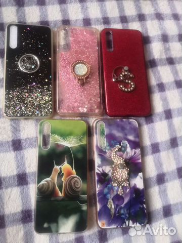Чехол на телефон