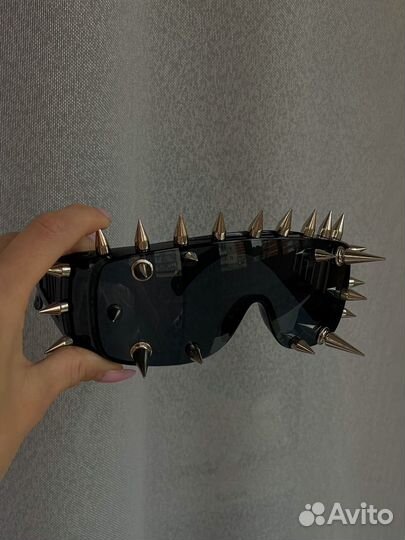 Очки с шипами стимпанк