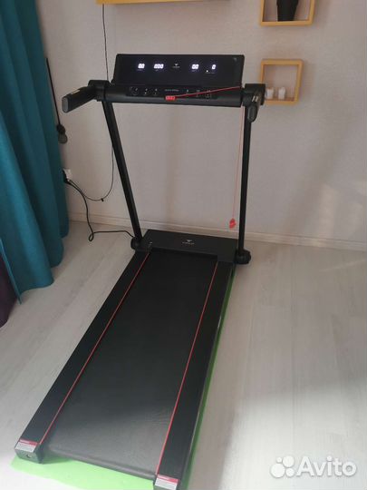 Беговая дорожка (в мВидео 50к)