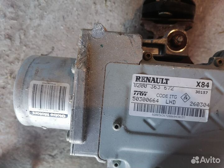 Запчасти на Renault Megane хэтчбек 2004 гв