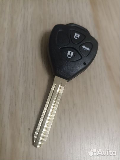 Ключ зажигания Тойота (корпус) TOY43