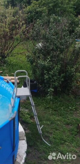 Лестница для каркасного бассейна новая в коробке